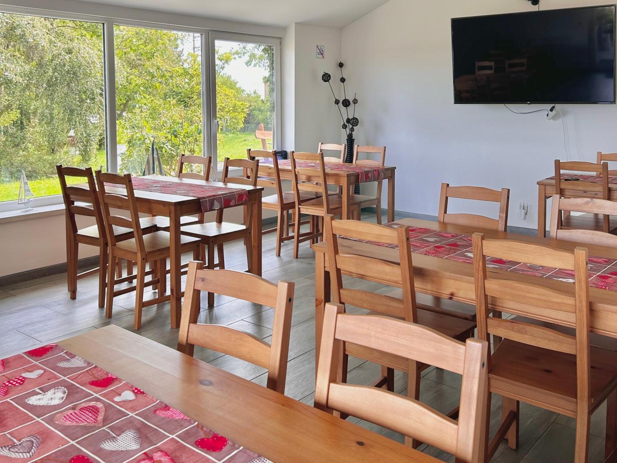 Apartamenty Molle Åkirkeby Екстериор снимка