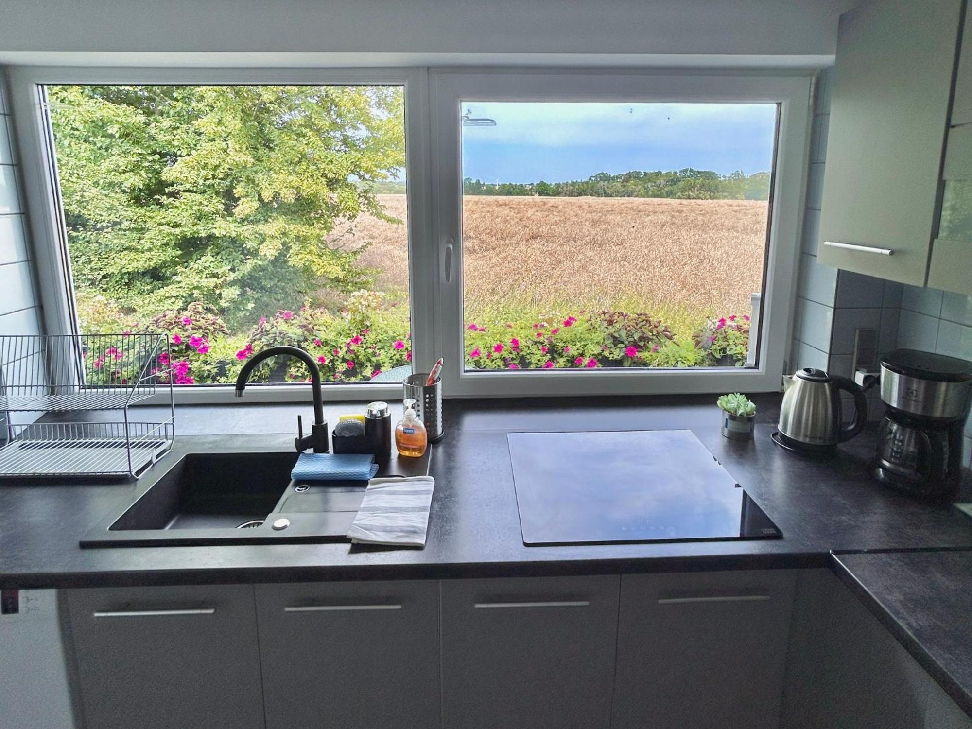 Apartamenty Molle Åkirkeby Екстериор снимка