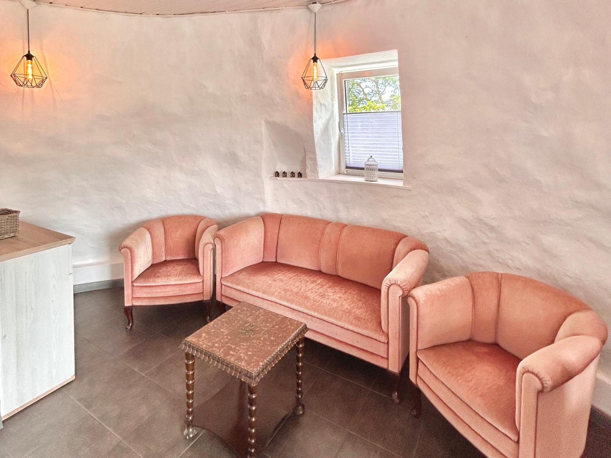 Apartamenty Molle Åkirkeby Екстериор снимка