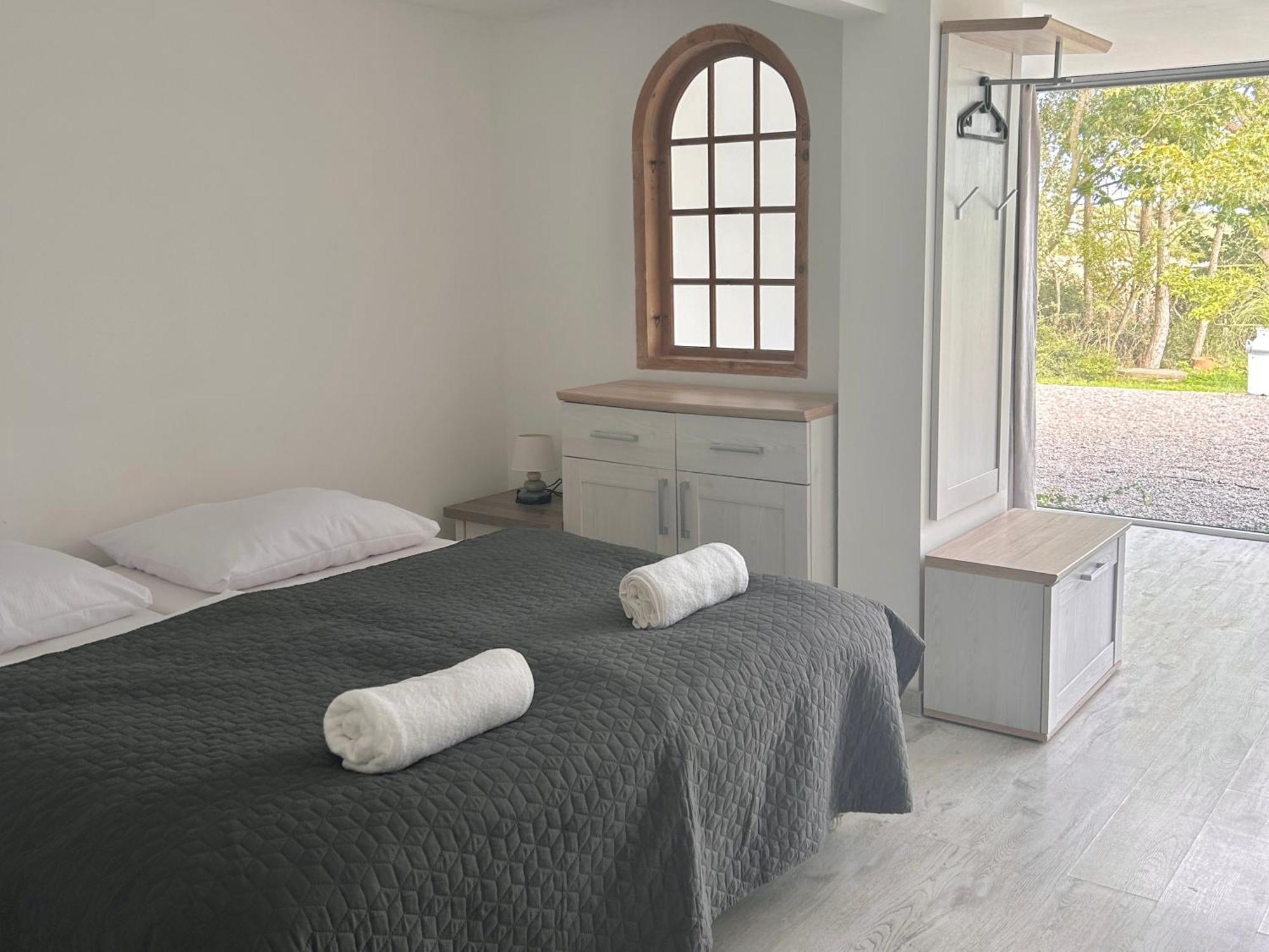 Apartamenty Molle Åkirkeby Екстериор снимка